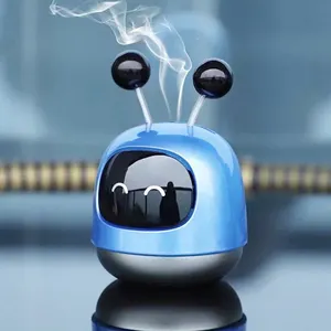 Araba Dashboard parfüm ve kokuları spreyi hava difüzörü parfüm sevimli Robot tatlandırıcı koku araba iç aksesuarları