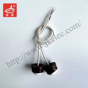 Transducteur ultrasonique intelligent miniature de vibration pour la détection de vitesse de gaz