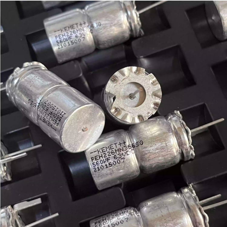 1 Pc 560uF, 560 UF, 160V Electrolytic Capacitor.. Snap-in, P/N - Foto 6