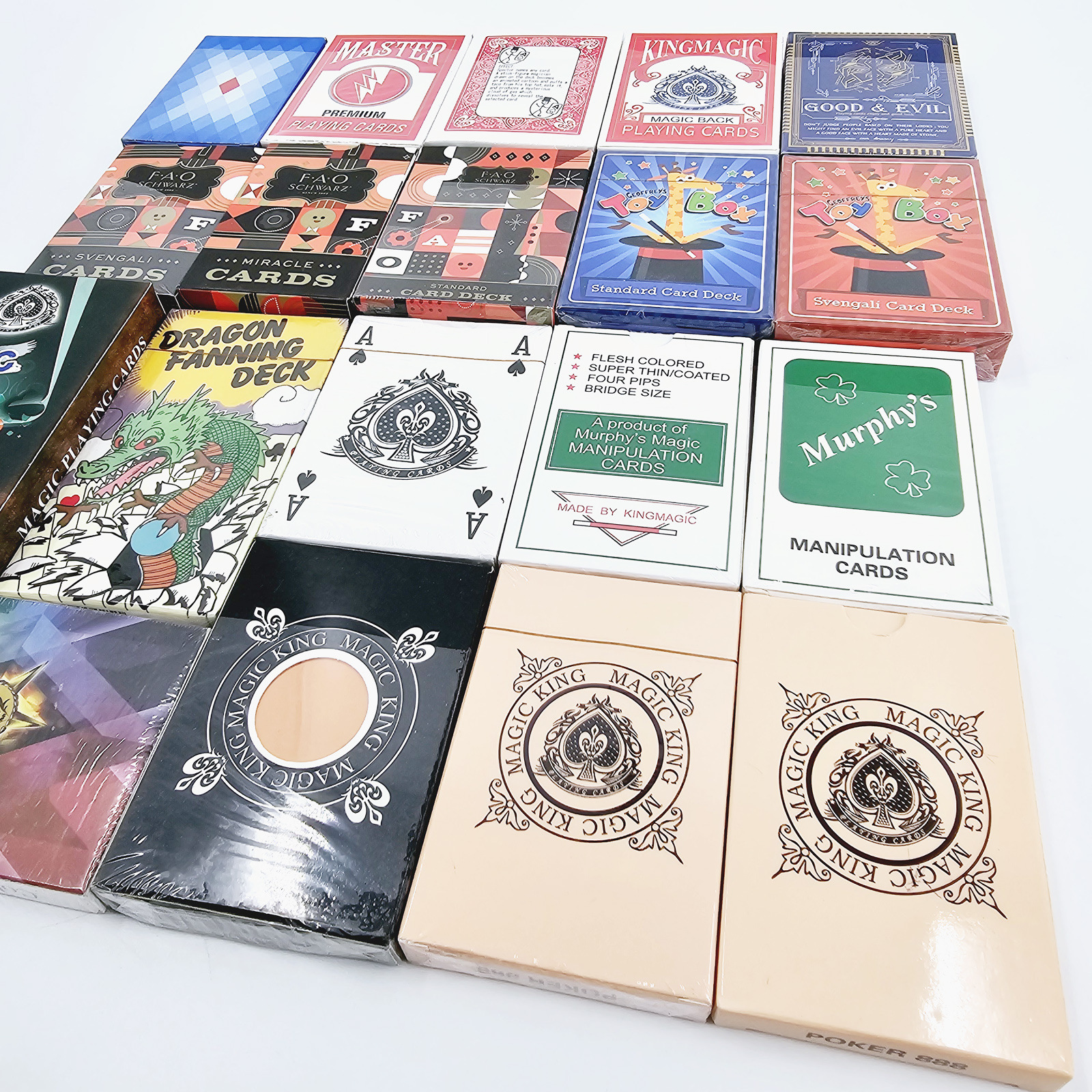 Z0002 Procesamiento personalizado de cartas mágicas y cartas de magia.