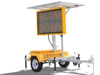Una pantalla Led solar OPTRAFFIC, señal de tráfico, tablero de mensajes Variable, pantalla Led móvil para exteriores, tablero de publicidad de tráfico, remolque VMS
