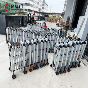 Buiten Opvouwbare Verkeersbarrières Partitie Handleiding Push-Pull Telescopische Poort Wegversperring Met Wielen Aanpasbaar Formaat Nieuwste Stijl - Product Image 3