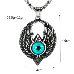 Collar con Colgante de Águila para Hombre en Acero Inoxidable con Incrustaciones de Piedras Preciosas Azules, Diseño Geométrico Asimétrico para Uso Diario - Product Image 5