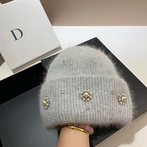 "Chapeaux en tricot de fourrure de lapin avec strass <span class=keywords><strong>et</strong></span> clous pour femmes d'hiver avec broderie 3D pour la plage <span class=keywords><strong>et</strong></span> les affaires" - Product Image 6