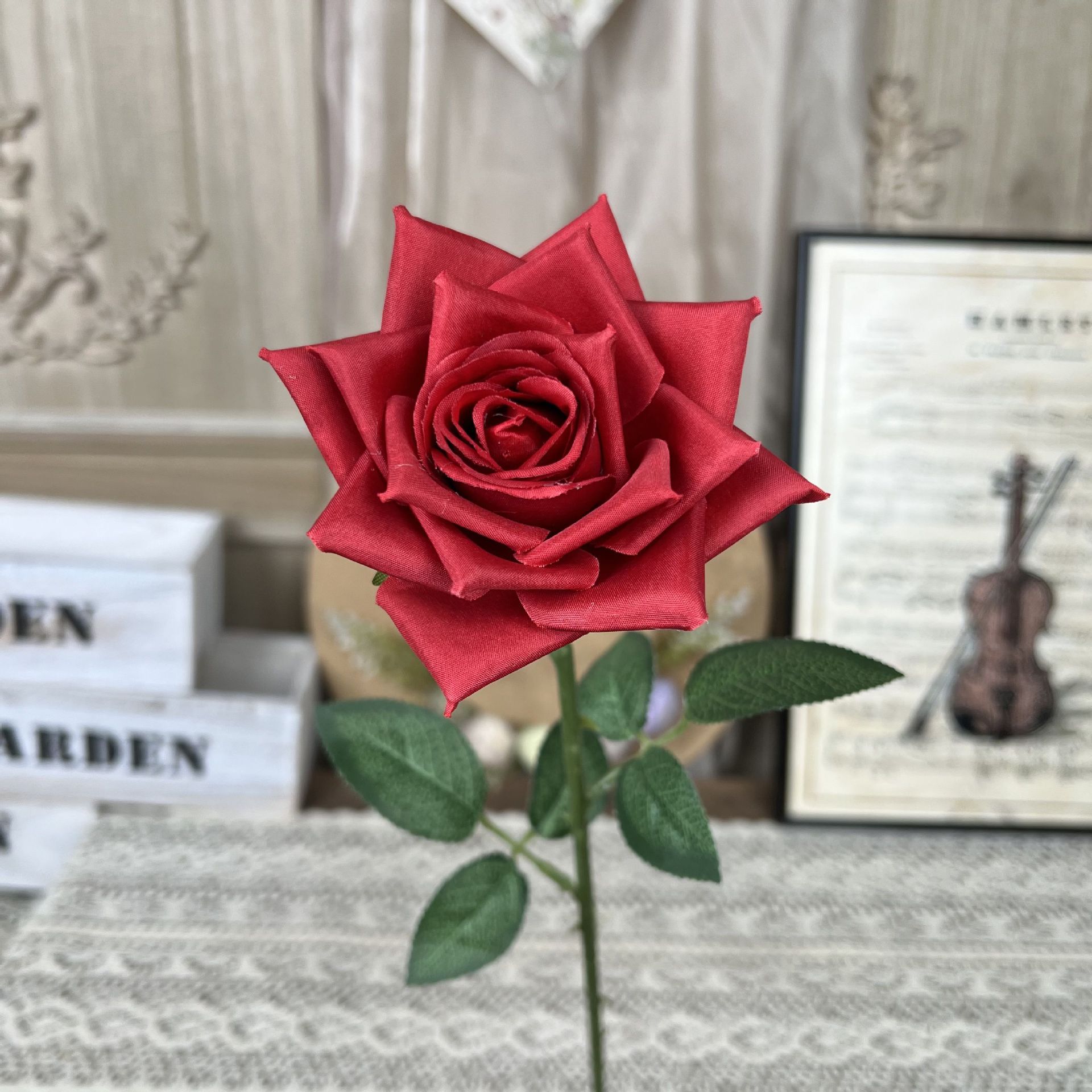 K-Rose à une tête-Rouge