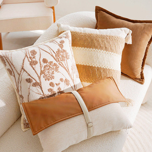 <span class=keywords><strong>Coussin</strong></span> décoratif moderne en polaire douce, brodé de motifs floraux neutres, pour canapé, <span class=keywords><strong>lit</strong></span>, et décoration intérieure de style farmhouse - Product Image 1