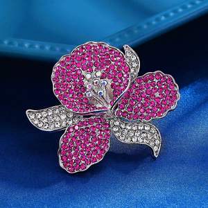 Fleur Broche De Luxe Alliage Plaqué Or Coloré Strass Percé Broche Tempéramental Broches Accessoires Haut De Mariage - Product Image 2