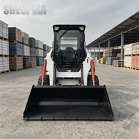 Chargeuse compacte sur pneus avec hauteur d'extension maximale de 4000 mm, machine compacte pour le levage et le chargement de matériaux