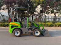 TITAN Mini Electric Wheel Loader 6 Ton 1300kg Berat Mesin 0.2m Bucket Gearbox 3000W Daya 1 Tahun Garansi