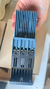 มอเตอร์สตาร์ทเซมิคอนดักเตอร์ SIRIUS 3RW40 ซอฟต์สตาร์ทเตอร์ 63A 30kW 3RW4037-1BB14 110-230V AC/DC ของแท้ใหม่ - Product Image 6