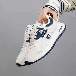 Chaussures de sport décontractées pour femmes, nouvelle conception, respirantes, semelles souples, tendance, antidérapantes, légères, chaussures décontractées haut de gamme - Product Image 2