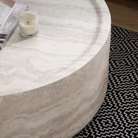 Table basse ronde en travertin style crème français, texture intégrée en fibre de verre, mobilier de salon