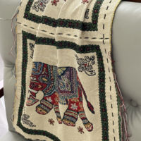 Style ethnique personnalisé Jacquard coussin tissu sac bas quantité minimale de commande fil teint motif tissé technique 330gsm robe maison Textile couverture