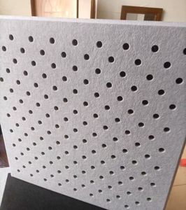 Pannelli Acustici Perforati in Fibra di Poliestere per Sale Musicali e Studi di Registrazione - Product Image 2