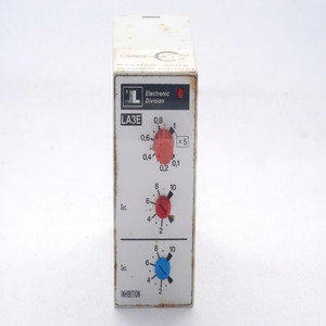Relais temporisé multi-échelles LOVATO LA3E5110 monophasé 110 V CA 5 A Italie Obsolete MOQ 1 pièce - Product Image 1