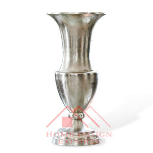 Jarrón de mesa de diseño en relieve hecho a mano de aluminio para el hogar, hoteles y restaurantes, jarrones de suelo de trompeta plateada para decoración de bodas - Product Image 5