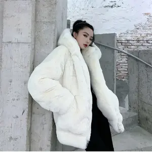 Cappotto di pelliccia spessa trapuntato di alta qualità femminile autunno e inverno agnello peluche imitato visone Rex cappotto di pelliccia di coniglio giacca con cappuccio da donna