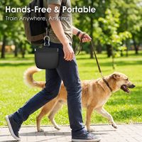 Pochette à friandises pour chien en silicone avec logo personnalisé, petite taille, poignée de traction et couvercle à fermeture automatique pour un entraînement et une promenade faciles de votre animal, sans BPA