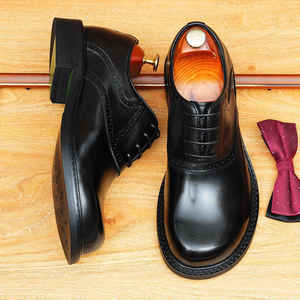 Chaussures habillées formelles italiennes en cuir véritable avec couture norvégienne, chaussures Derby à lacets en daim, fabriquées à la main, chaussures pour hommes - Product Image 1