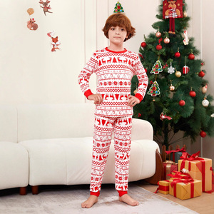 Conjunto Térmico de Natal para Crianças em Tecido Retardante de Chamas Certificado pela CPC, Estampa de Rena e Flores, Roupas Unissex para Crianças - Product Image 3