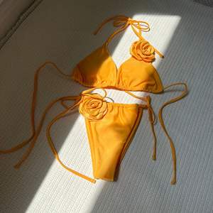 Nuevo Bikini de Dos Piezas con Tirantes Cruzados y Flores Rosadas en el Pecho para Mujer, Trajes de <span class=keywords><strong>Baño</strong></span> al por Mayor y Ropa de Playa - Product Image 6