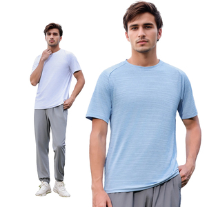 Camiseta ligera de manga corta para hombre sin costuras para entrenamientos de gimnasio con diseño de corte ergonómico - Product Image 5