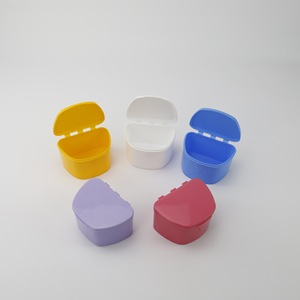 Estuche portátil para dentaduras postizas LK-407 de plástico para adultos, almacenamiento de aparatos ortodónticos, tamaño grande - Product Image 3