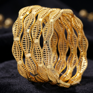 ชุดกำไลข้อมือย้อมสีทองแบบดั้งเดิม - Product Image 4
