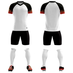Nieuwe 2024 Full Body Hoge Kwaliteit Sneldrogende Ademende Voetbalshirts Voetbal Professionele Game Truien - Product Image 4