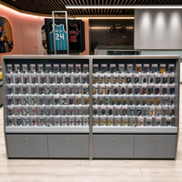 Vitrine de présentation TCG professionnelle personnalisée pour le commerce de détail, avec logo sur mesure, pour cartes de collection et cartes sportives classées, destinée aux magasins