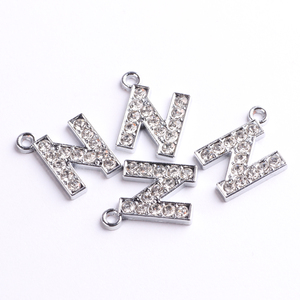Beaucoup conceptions lettre de A à <span class=keywords><strong>Z</strong></span> avec <span class=keywords><strong>cristal</strong></span> pendentifs faits à la main en vrac - Product Image 1