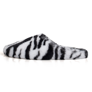 Pantofole da <span class=keywords><strong>Donna</strong></span> Personalizzate Basse Calde e Morbide a Punta Chiusa con Pelliccia Sintetica Zebrata, <span class=keywords><strong>Ciabatte</strong></span> Soffici e Accoglienti da Interno Personalizzabili <span class=keywords><strong>in</strong></span> Pelliccia - Product Image 5