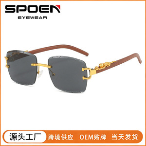 Gafas de sol rectangulares sin montura, lentes degradadas, protección UV400, estilo retro, gafas de sol unisex para conducir - Product Image 5