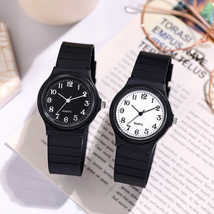 <span class=keywords><strong>Montre</strong></span> analogique étanche à <span class=keywords><strong>bracelet</strong></span> en silicone et boîtier rond, fabriquée par Lanson Factory, pour enfants et étudiants, confortable à porter, mouvement à quartz. - Product Image 2
