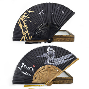 <span class=keywords><strong>Éventail</strong></span> à main en bois dernier cri vente en gros <span class=keywords><strong>Éventail</strong></span> de <span class=keywords><strong>flamenco</strong></span> imprimé fleurs espagnoles <span class=keywords><strong>Éventail</strong></span>s à main en bois espagnols - Product Image 3