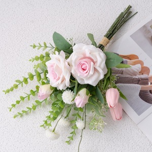 ช่อดอกกุหลาบประดิษฐ์ CallaFloral สีชมพูขาว สำหรับตกแต่งงานแต่งงาน ตกแต่งบ้าน แขวนผนัง รุ่น CF01182A - Product Image 1