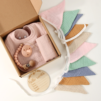 Coffret Cadeau Bébé 6-en-1 : Drapeau Triangle, Décoration de Naissance 0-12 Mois, Vente en Gros