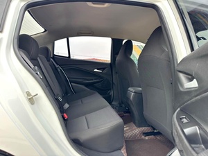 Chevrolet Cruze Usado, Motor con Arranque y Parada Automáticos, Transmisión Automática, Capacidad del Tanque de Combustible 36L, <span class=keywords><strong>Consumo</strong></span> de Combustible 5L <span class=keywords><strong>por</strong></span> 100 Kilómetros - Product Image 2