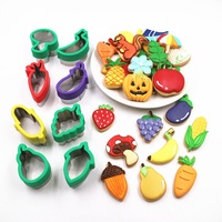 Emporte-pièces professionnels en métal en forme de fruits et légumes variés (raisin, fraise) pour biscuits