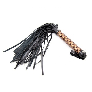 Flogger Bondage rivetto in pelle cavallo frusta <span class=keywords><strong>erotico</strong></span> Fetish restrizioni sculacciate regina frusta - Product Image 3