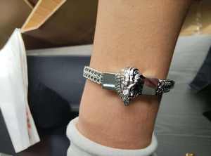 Bracelet de mode pour femme, bijoux fins, bracelet en acier inoxydable, bijoux tête de lion - Product Image 3