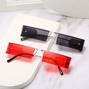 Nouvelles lunettes de soleil carrées tendance UV400, monture rectangulaire en alliage, petites lunettes de soleil pour femmes 2021 - Product Image 1