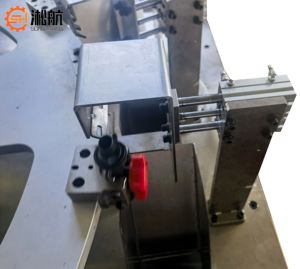 Máquina de ensamblaje de válvula de plástico Máquina de ensamblaje de válvula de bola y válvula de agua Uso de tazón alimentador vibratorio y máquina de ensamblaje - Product Image 6