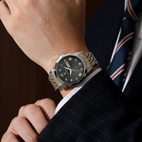 Gohuos 8811 Nouvelle Arrivée Montre-bracelet Homme Étanche Aiguilles Lumineuses Calendrier Reloj Montre Date Semaine Montres Sportives avec Boîte / Sac
