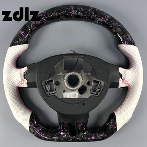 Pour Volkswagen VW <span class=keywords><strong>Golf</strong></span> <span class=keywords><strong>6</strong></span> MK6 MK7 <span class=keywords><strong>GTI</strong></span> Jetta Passat CC volant en Fiber de carbone forgé à LED personnalisé - Product Image 6