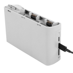 Base de Carga Triple con Pantalla Digital a Color Compatible con <span class=keywords><strong>DJI</strong></span> <span class=keywords><strong>Mini</strong></span> 4K / Mini2 / Mini2 <span class=keywords><strong>SE</strong></span> / <span class=keywords><strong>Mini</strong></span> <span class=keywords><strong>SE</strong></span> - Product Image 5