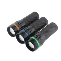 Prix spécial 2000 Lumen De Poche lampe de Poche LED XML-T6 Résistant À L'eau Camping Torche Mise Au Point Réglable Zoom Tactique lampe de Poche
