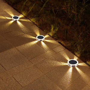 Luz solar LED para jardín, 6 LED, 600 mAh, con sensor de luz, para patio, jardín, balcón, escaleras - Product Image 2