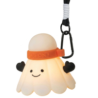 Porte-clés Veilleuse LED Moderne et Mignonne pour Enfants, Portable, Rechargeable, Alimenté par Batterie Type-C, en Silicone, Lumière Blanche Chaude