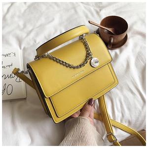 Design élégant sacs à bandoulière pour femmes mode sac à bandoulière matelassé avec sangle de chaîne convertible sac à main cartable classique - Product Image 1